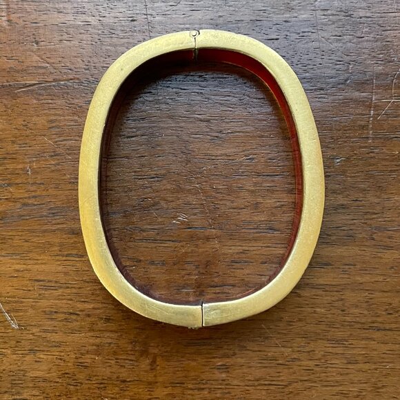 Rare Rounded Rectangular  Cloisonne Hinged Bangle with Gold-Tone Edges - Picture 7 of 9